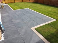 Bradstone Mode Profiled - Paver - Dark Grey - 600x600