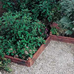 Bradstone,  Rustic Rope Top Edging Antique Red 600 x 150 x 50 - 38 Per Pack