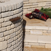 Bradstone,  Textured Coping Buff 580(L) x 136(W) x 50(H) - 24 Per Pack