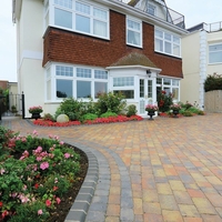 Bradstone Woburn Rumbled Block Paving Autumn 134 x 134 x 50 - 9.05m2 Per Pack